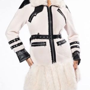 Gorgeous NWT!! Faux fur/leather coat size small